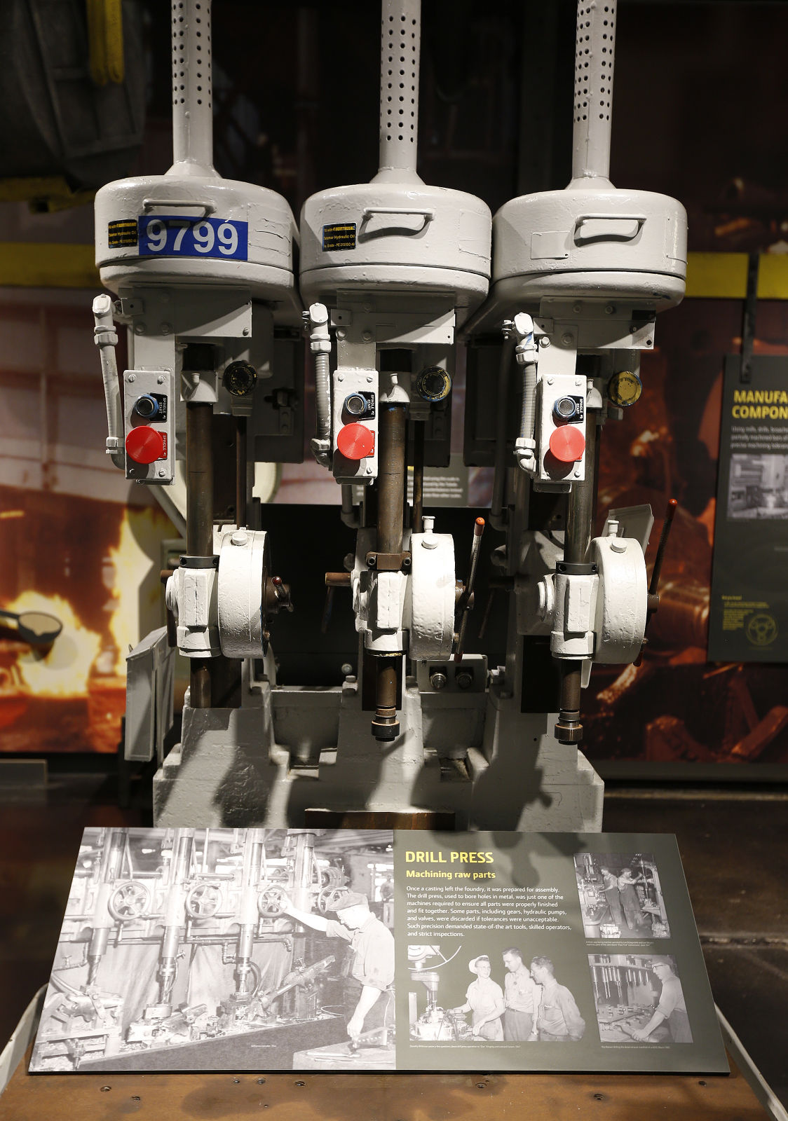 120114mp-John-Deere-tractor-museum-12